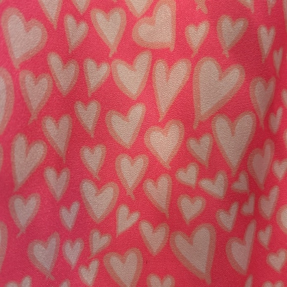 Darling Women’s Hearts Blouse - Picture 4 of 11